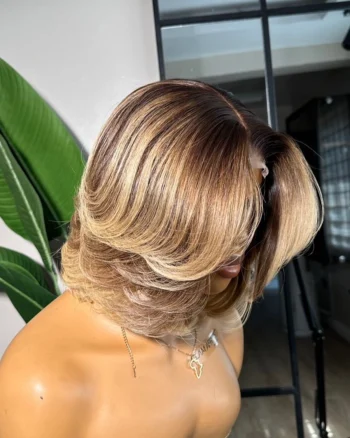 Custom coloured bob